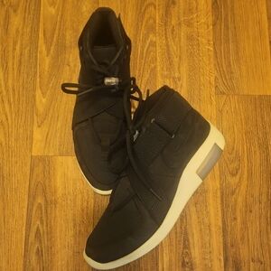 Nike Air Fear of God Strap sneakers Mens size 9